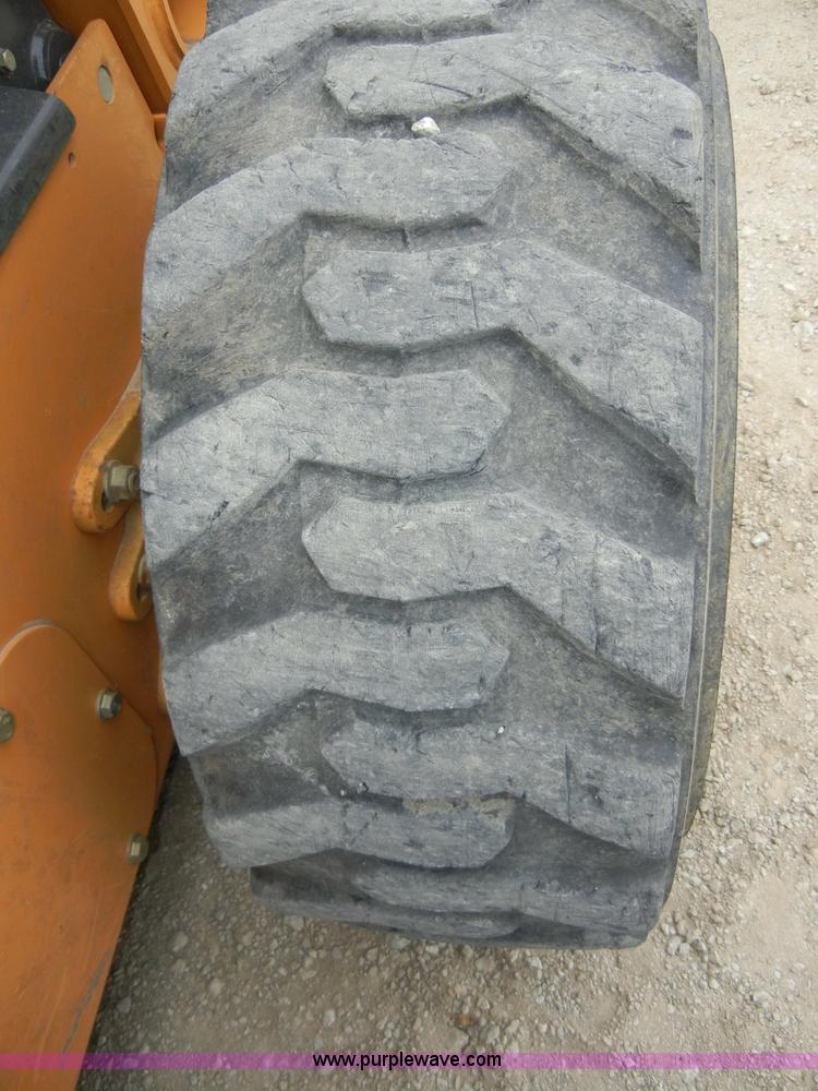 image for item 8709 2005 Case 430 skid steer