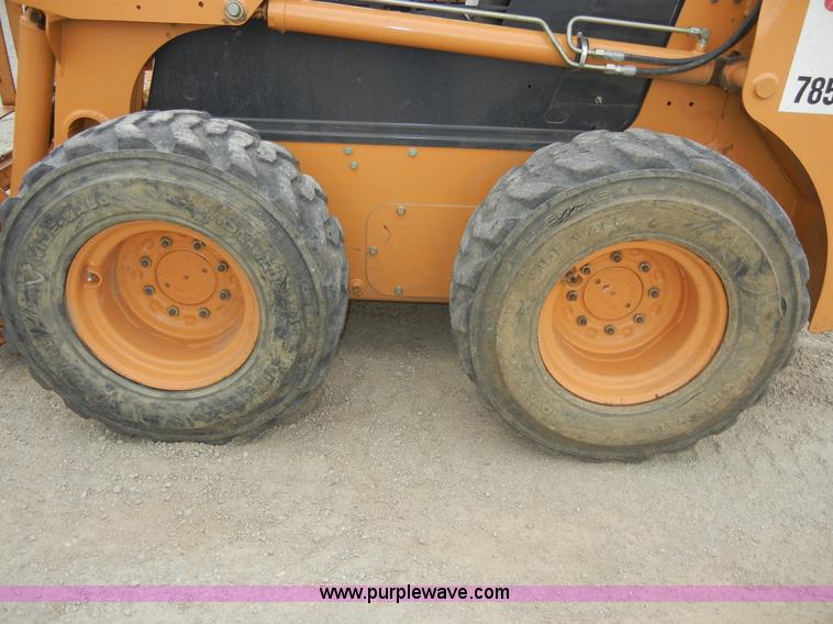 image for item 8709 2005 Case 430 skid steer