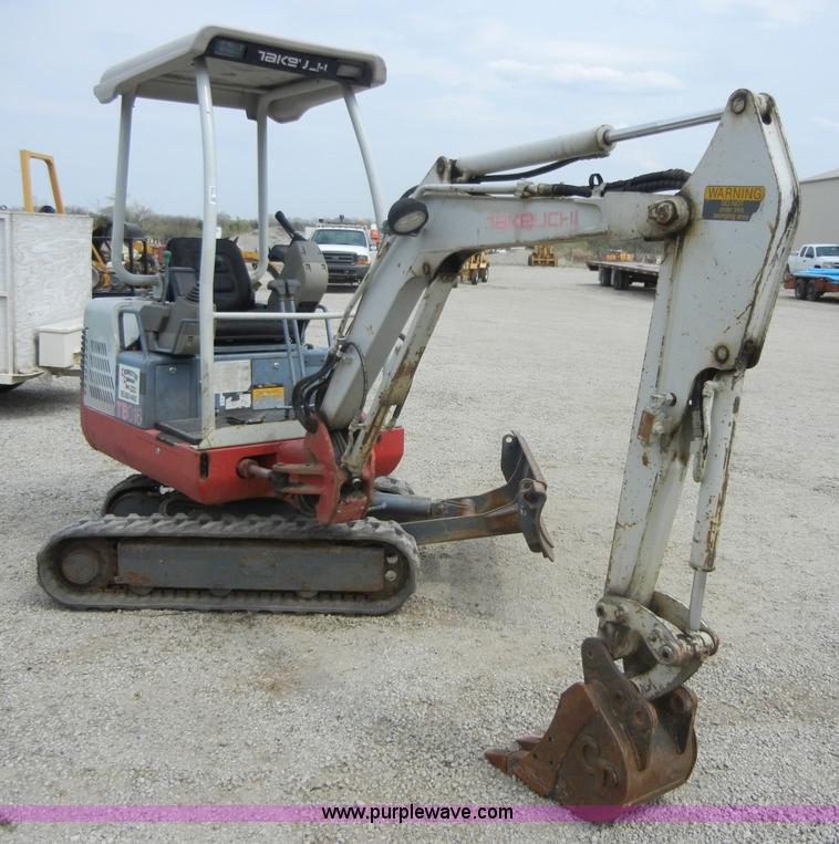 image for item 8717 2001 Takeuchi TB016 mini excavator