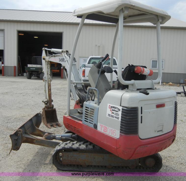 image for item 8717 2001 Takeuchi TB016 mini excavator
