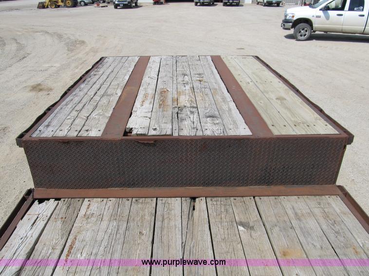 image for item 8960 West Wind 50' drop deck trailer