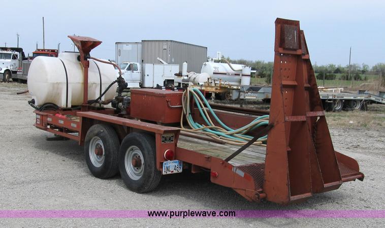 image for item 8961 1995 Belshe T-1 16' trailer with mud mixer