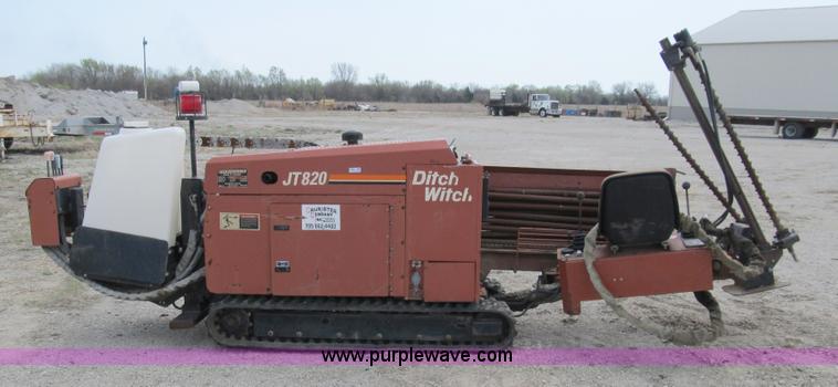 image for item 8962 1994 Ditch Witch JT820 directional drill