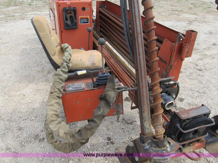 image for item 8962 1994 Ditch Witch JT820 directional drill