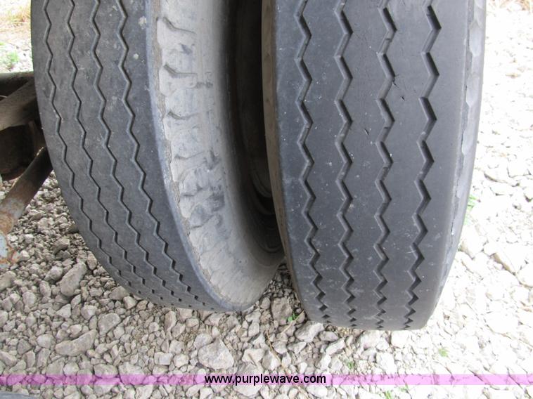 image for item 8970 Strick 45' dry van trailer