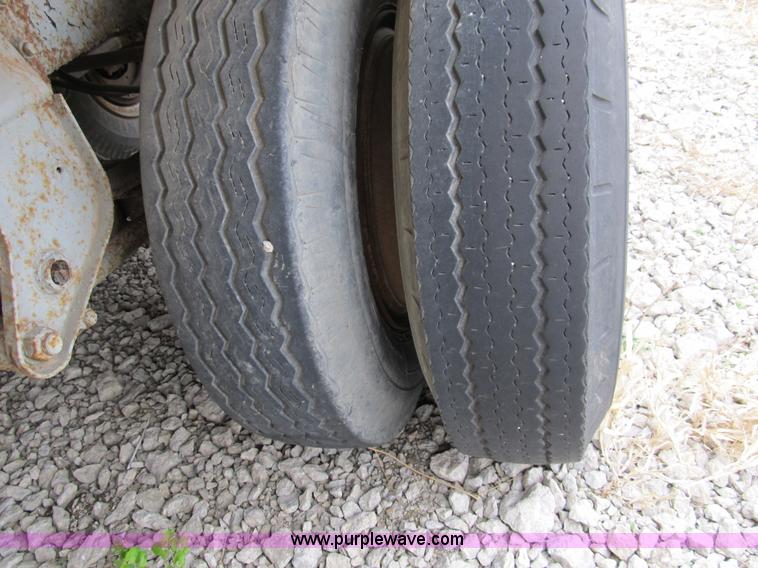 image for item 8970 Strick 45' dry van trailer