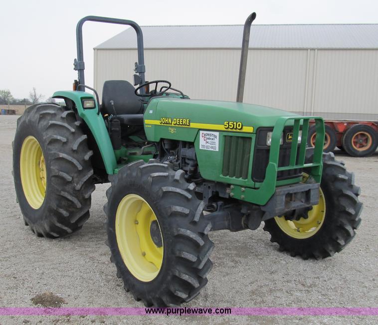 image for item 8977 1998 John Deere 5510 tractor