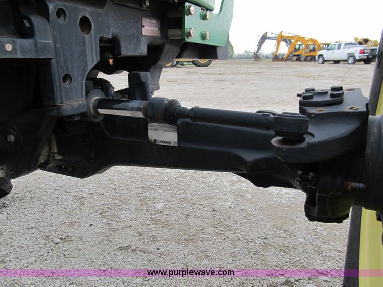 image for item 8977 1998 John Deere 5510 tractor