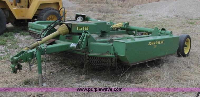 image for item 8978 John Deere 1518 10' rotary mower