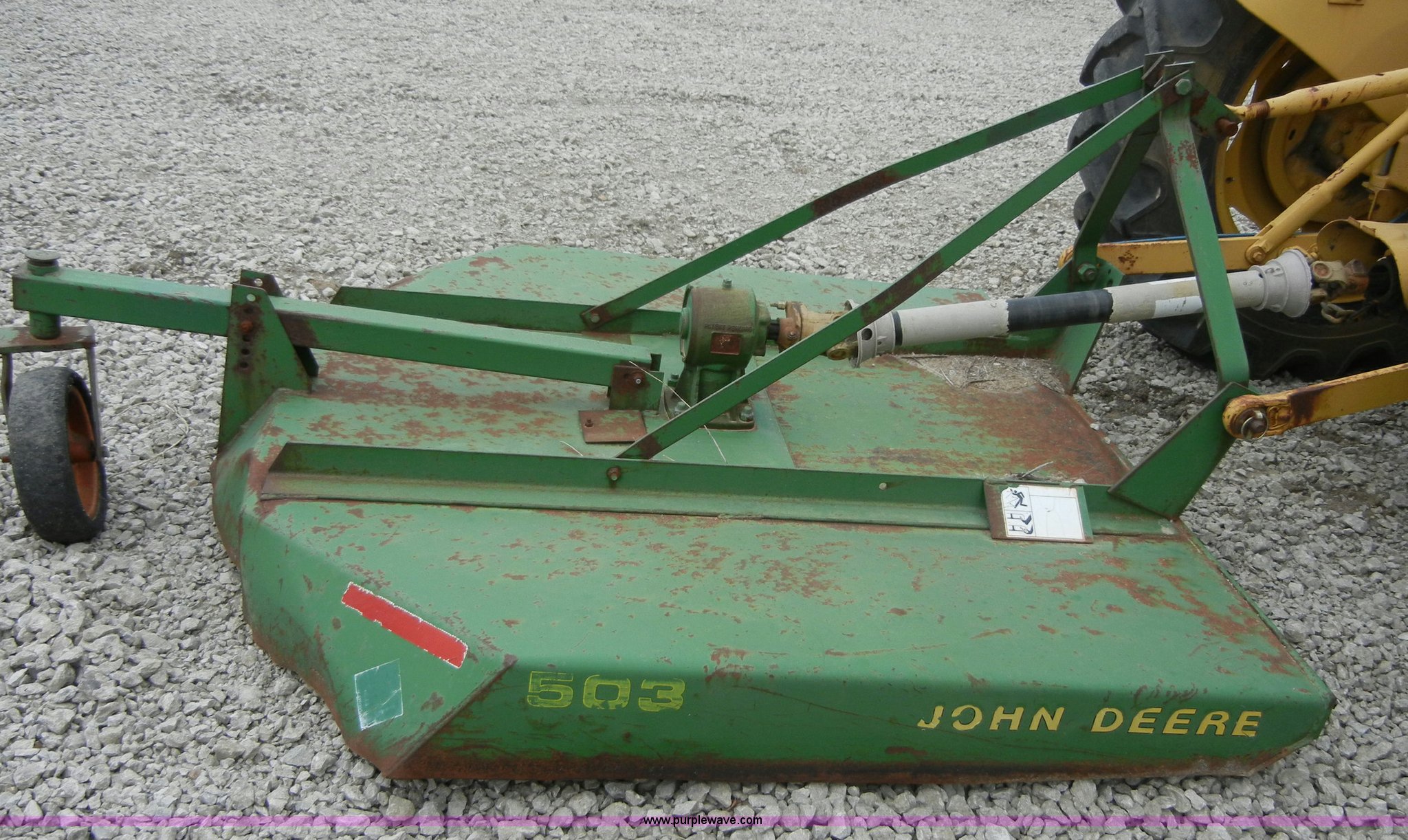 John Deere 503 5' rotary mower in Topeka, KS Item 2395 sold Purple Wave