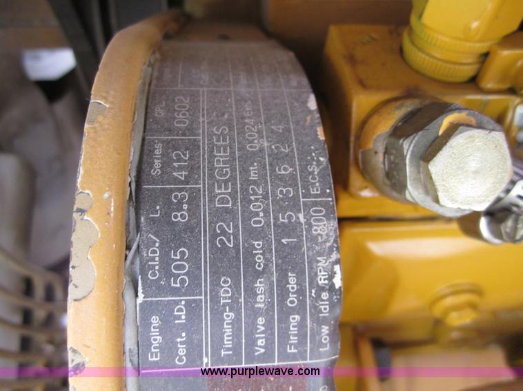 image for item 3082 1996 Champion 720A motor grader