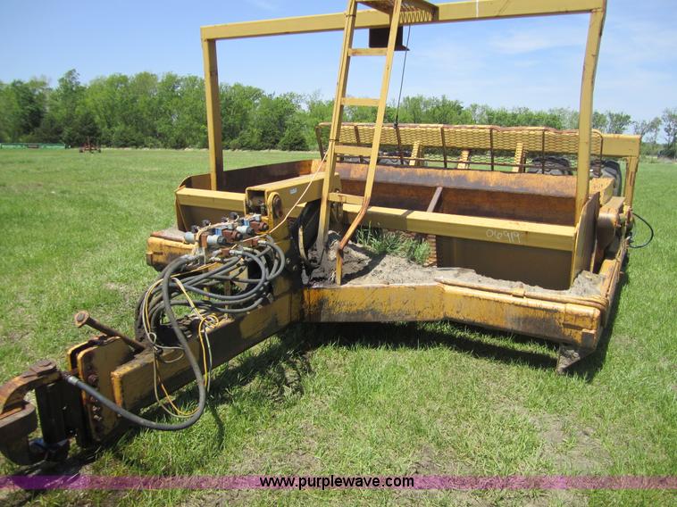 image for item 3859 Penn pull scraper