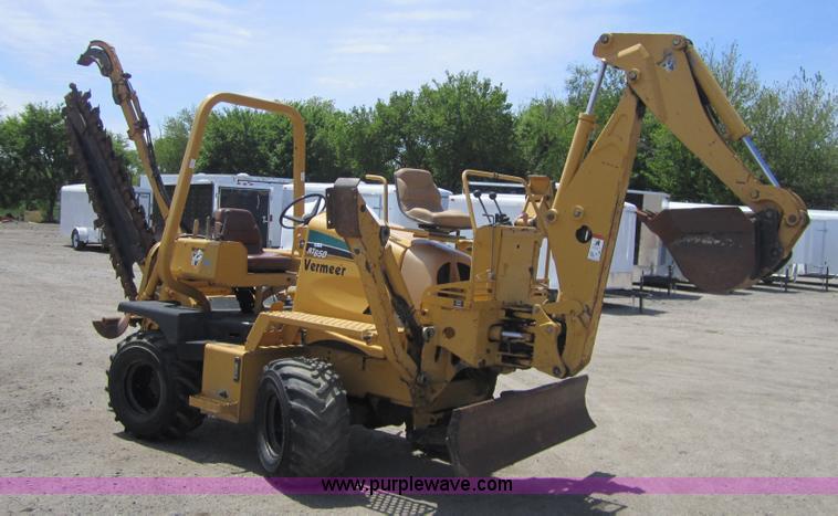 image for item 3864 2006 Vermeer RT650 trencher