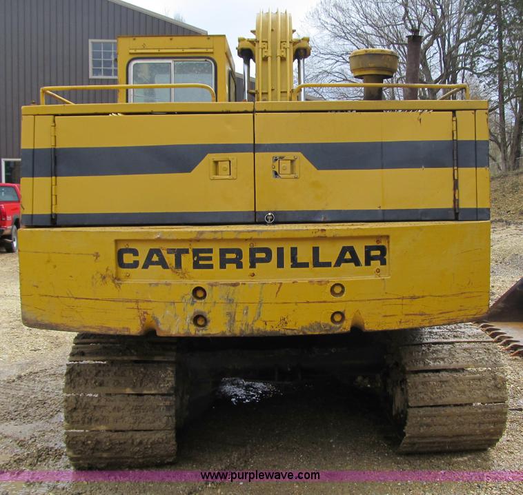 image for item 4103 1989 Caterpillar 215 excavator