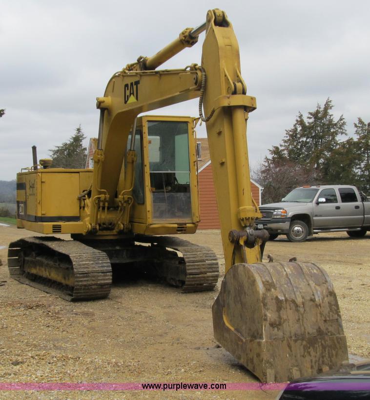image for item 4103 1989 Caterpillar 215 excavator