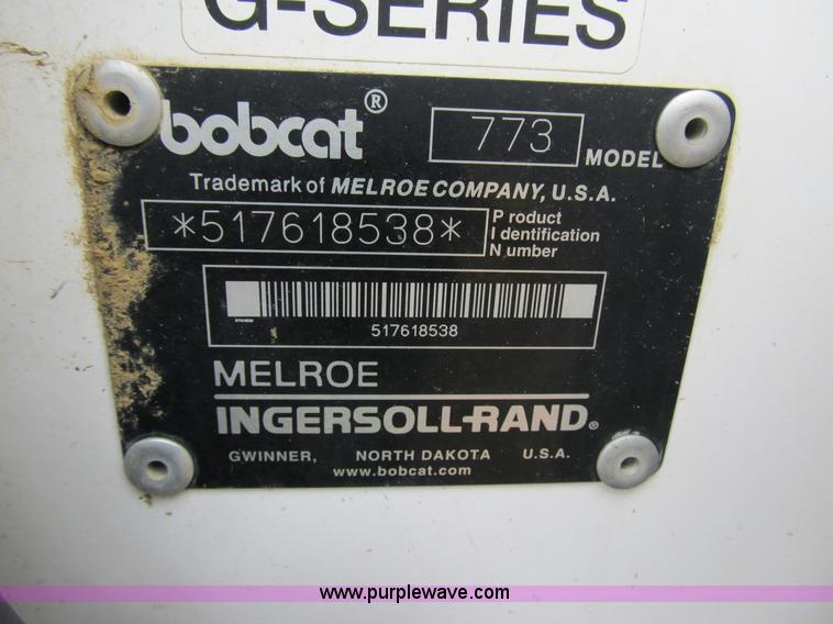 image for item 4104 2002 Bobcat 773 skid steer