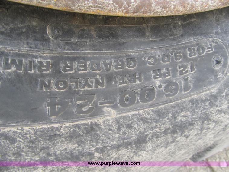 image for item 4145 1971 Caterpillar D6C dozer with towed scraper