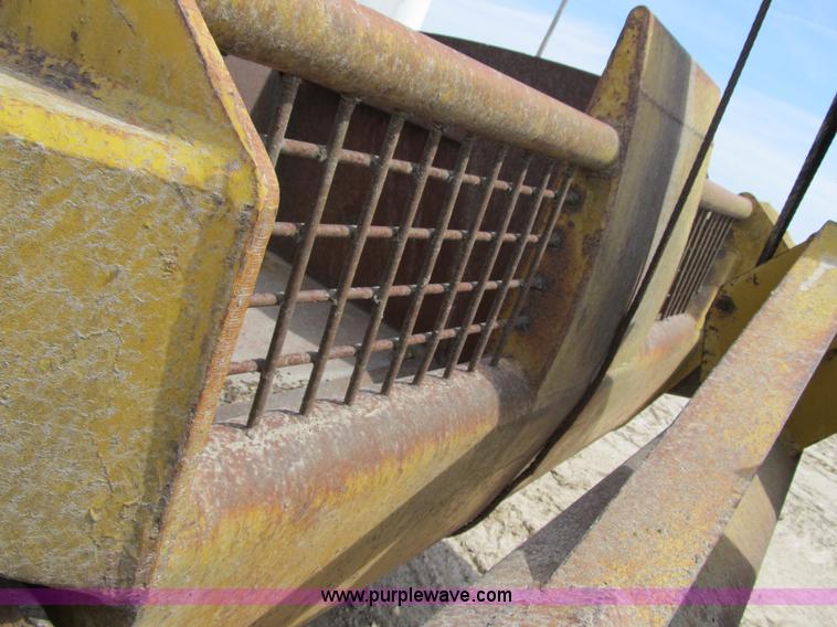 image for item 4145 1971 Caterpillar D6C dozer with towed scraper