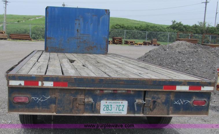image for item 4147 1999 Trailerman ZT flatbed goose neck trailer
