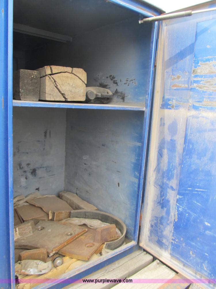 image for item 4147 1999 Trailerman ZT flatbed goose neck trailer