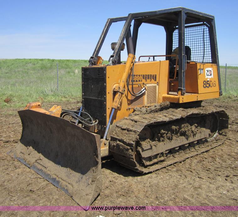 1978 Case 850B Dozer In Cherryvale KS Item 4388 Sold Purple Wave