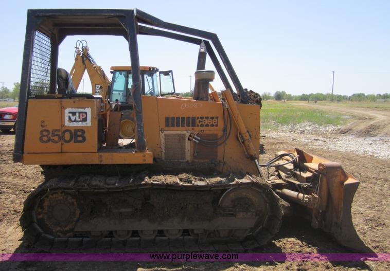 image for item 4388 1978 Case 850B dozer