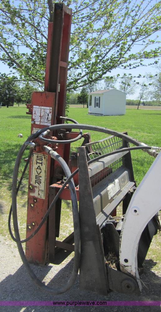 Shaver HD8 hydraulic post driver in Cherryvale, KS Item 4389 sold