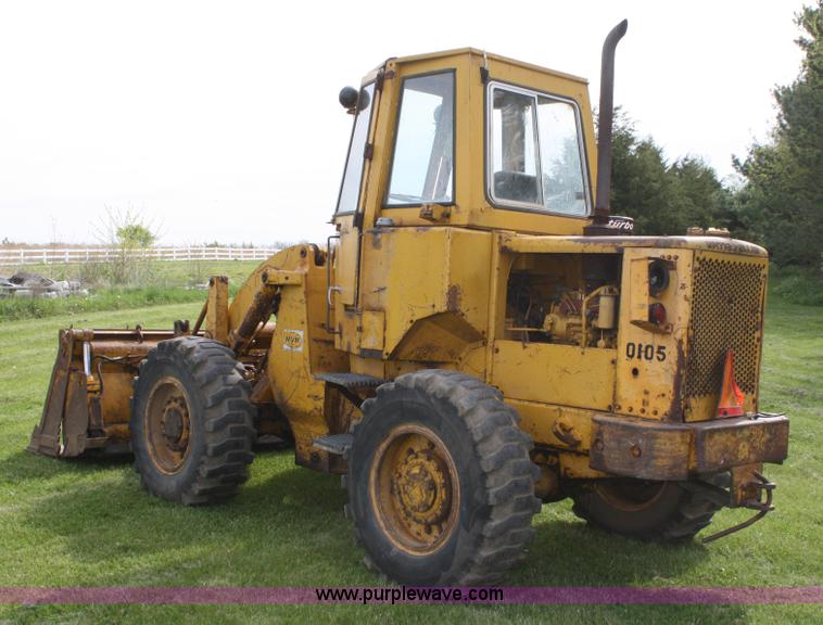 image for item 4772 1971 Caterpillar 920 wheel loader