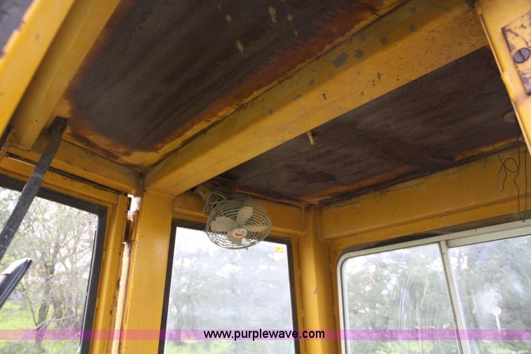 image for item 4772 1971 Caterpillar 920 wheel loader