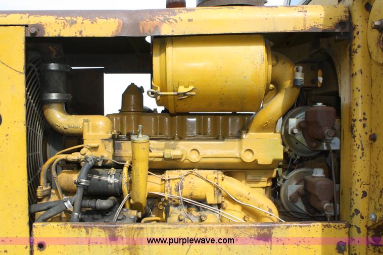 image for item 4772 1971 Caterpillar 920 wheel loader