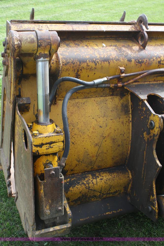 image for item 4772 1971 Caterpillar 920 wheel loader