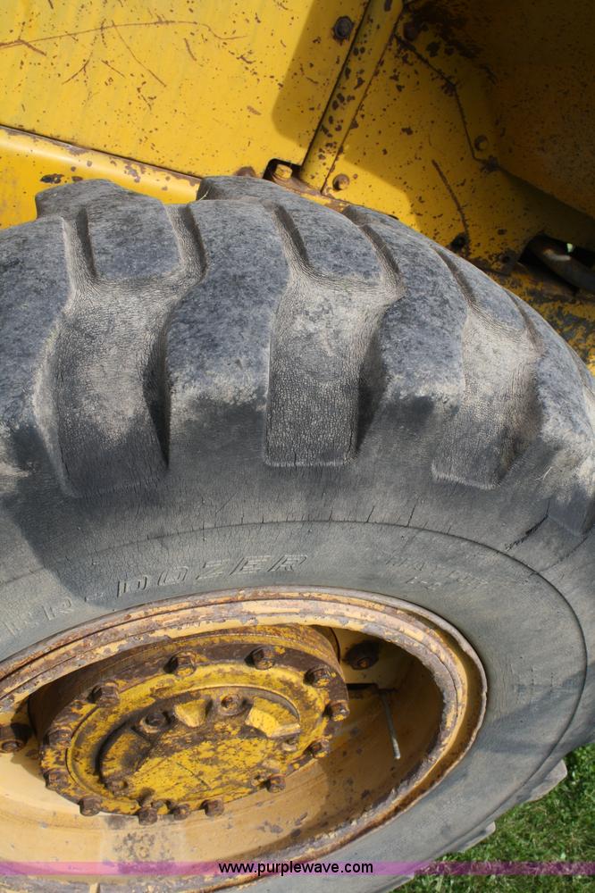 image for item 4772 1971 Caterpillar 920 wheel loader