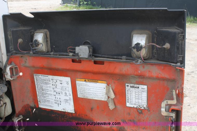 image for item 4773 1992 Bobcat 7753 skid steer