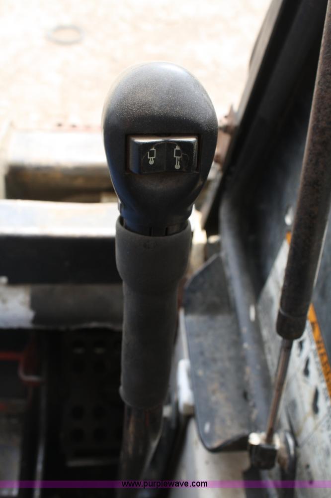 image for item 4773 1992 Bobcat 7753 skid steer