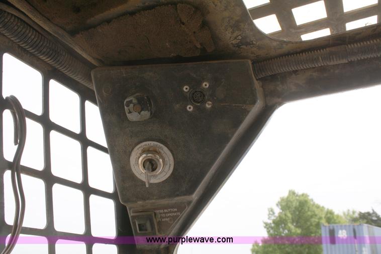 image for item 4773 1992 Bobcat 7753 skid steer
