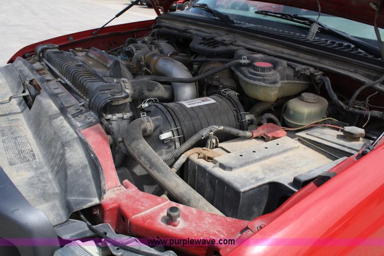 image for item 4776 2004 Ford F250 Super Duty supercab pickup truck