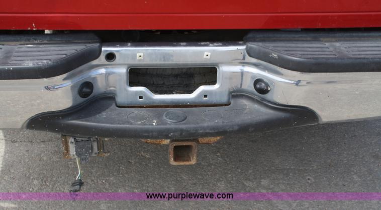 image for item 4776 2004 Ford F250 Super Duty supercab pickup truck