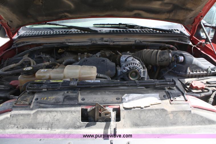 image for item 4777 2002 Ford F250 Super Duty pickup truck