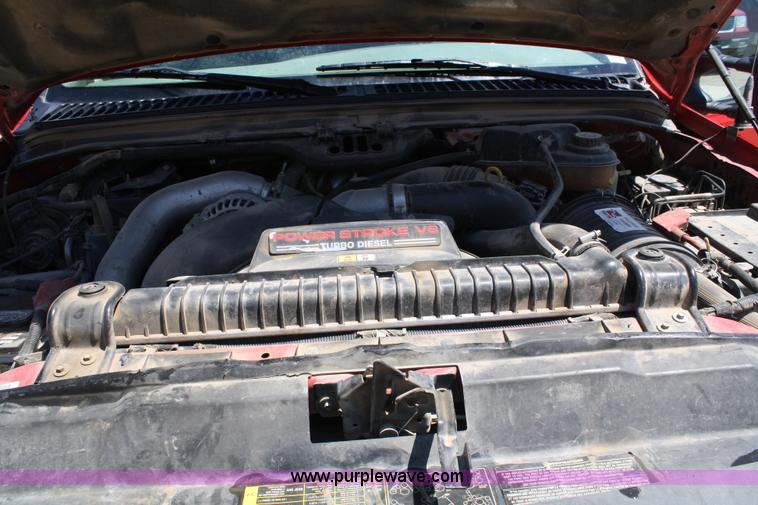 image for item 4784 2006 Ford F350 Super Duty crew cab pickup