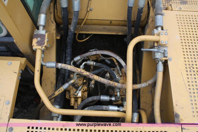 image for item 4877 1998 Caterpillar 345BL Series II hydraulic excavator