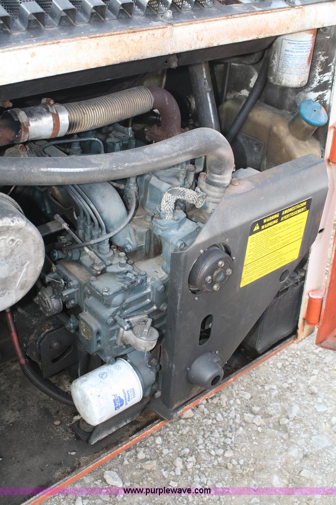 image for item 4983 1982 Bobcat 743 skid steer