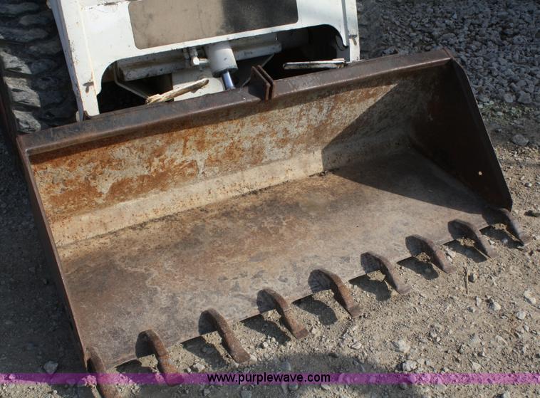 image for item 4983 1982 Bobcat 743 skid steer