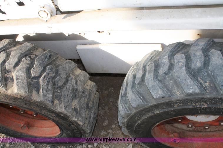 image for item 4983 1982 Bobcat 743 skid steer