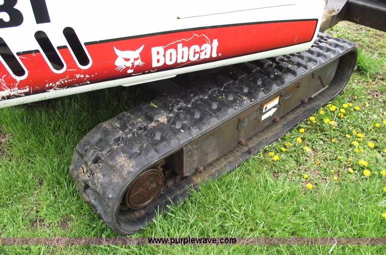 image for item 5432 2008 Bobcat 331G compact excavator
