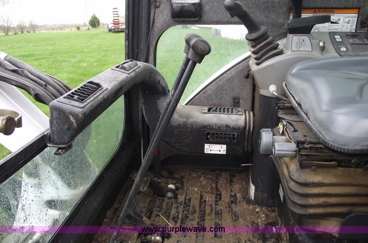 image for item 5432 2008 Bobcat 331G compact excavator