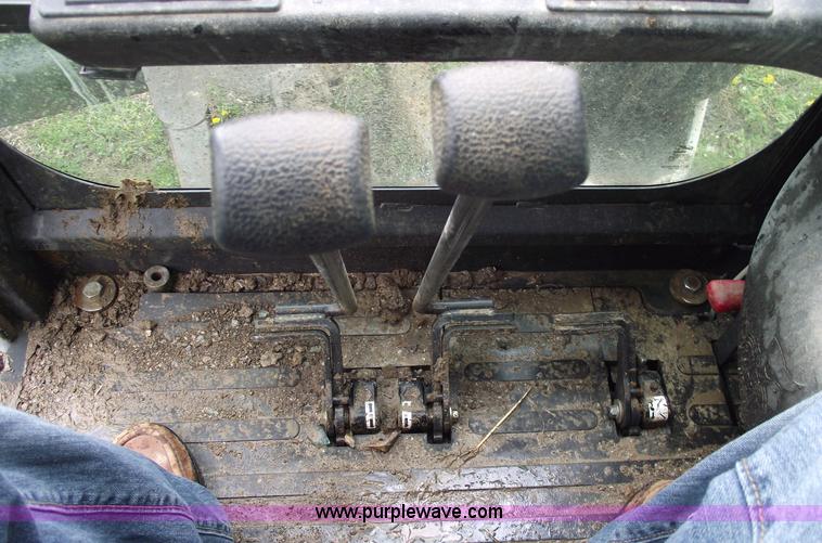 image for item 5432 2008 Bobcat 331G compact excavator