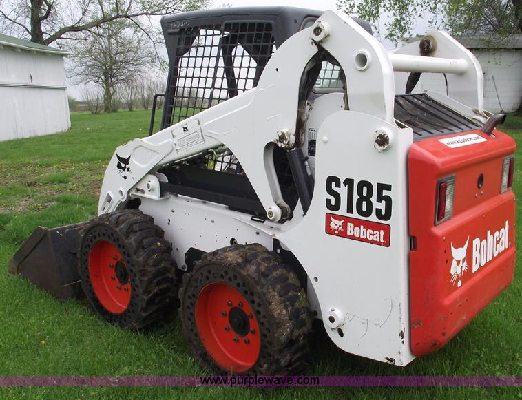 image for item 5433 2008 Bobcat S185 skid steer