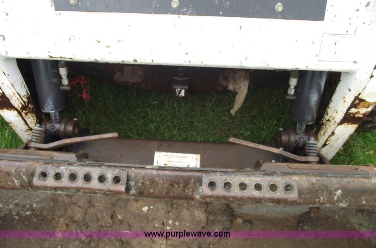 image for item 5433 2008 Bobcat S185 skid steer