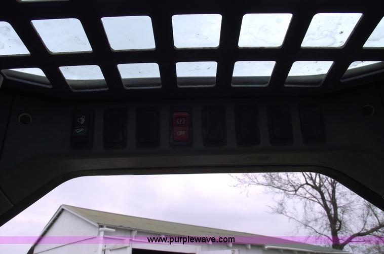 image for item 5433 2008 Bobcat S185 skid steer