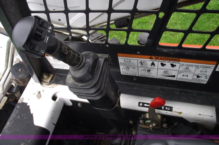 image for item 5433 2008 Bobcat S185 skid steer
